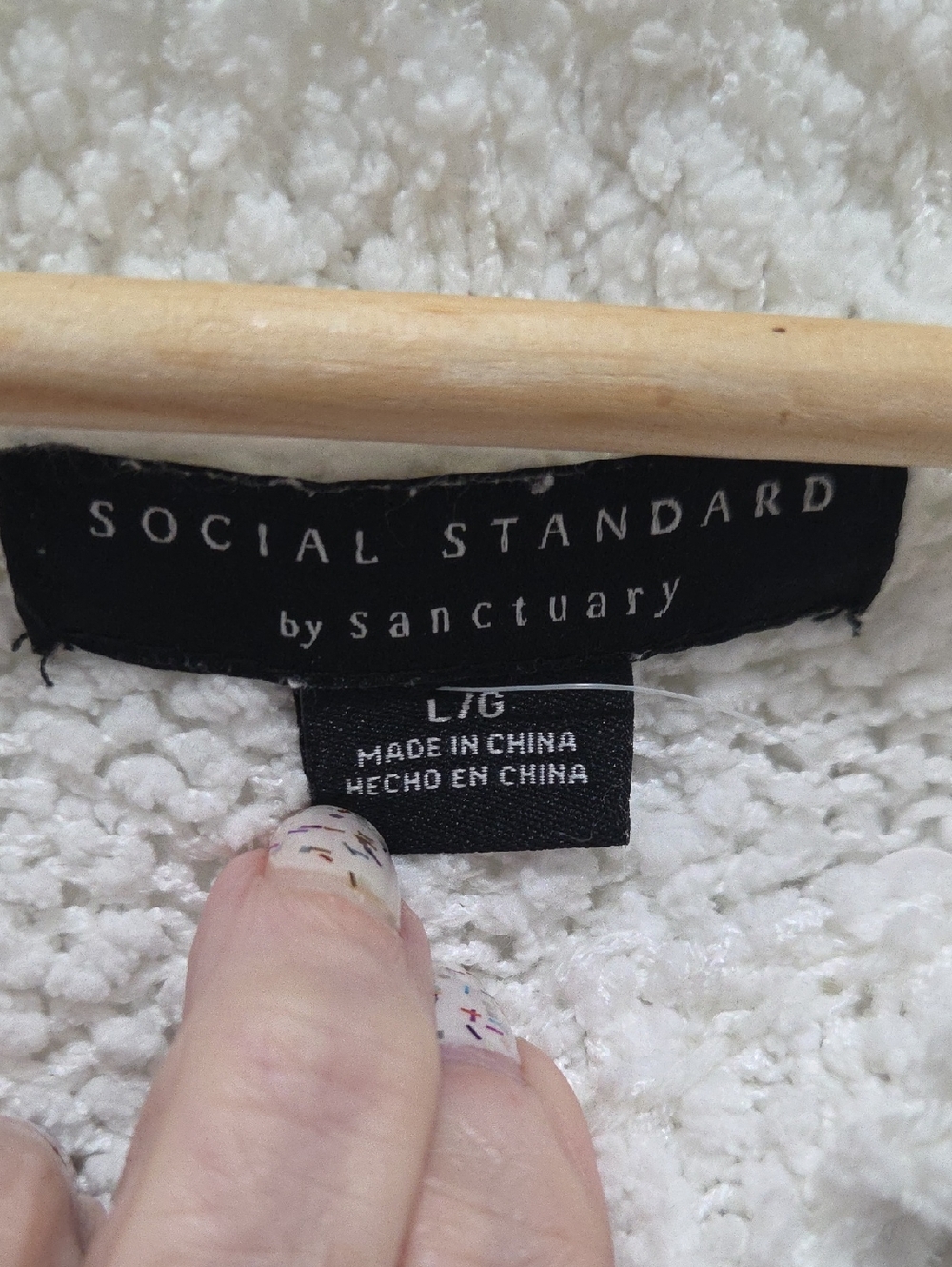 Women's Social Standard White Sweater L/G - Picture 2 of 3